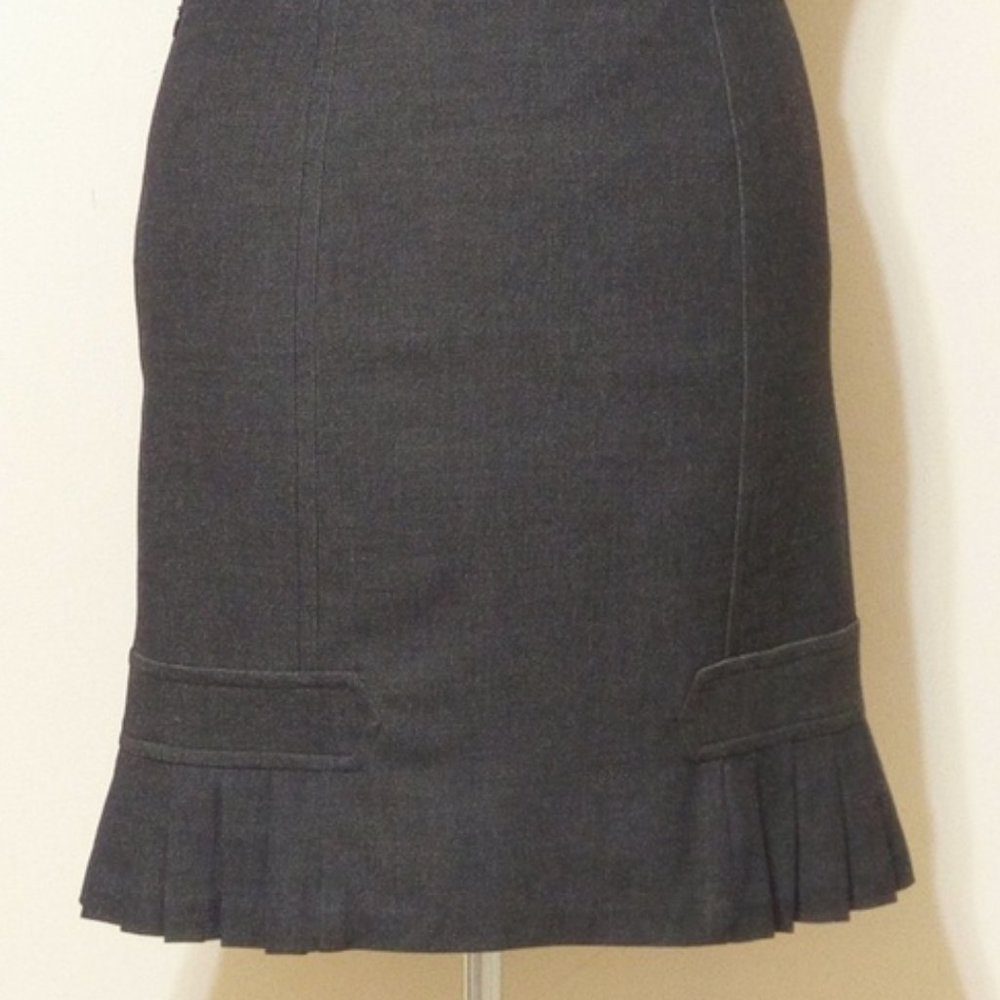 Max Studio Pleated Hem Pencil Skirt